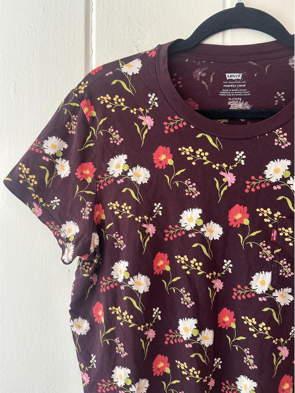 Levi's Perfect Crew Neck T-shirt Brown Floral Size Large - Picture 2 of 8